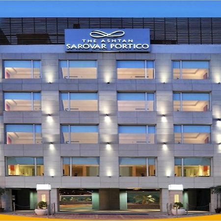 The Ashtan Sarovar Portico New Delhi Exterior photo